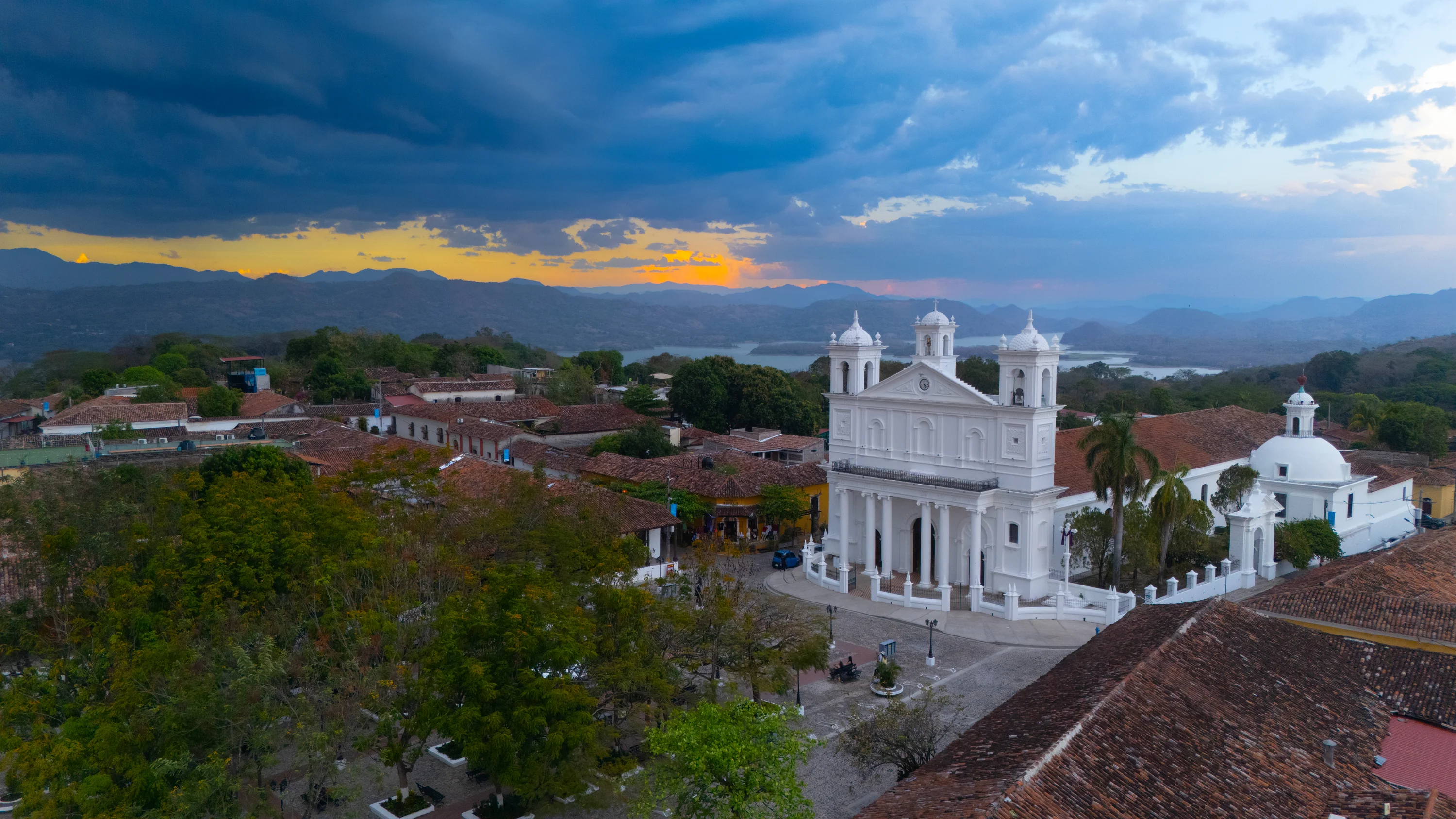 Suchitoto 3